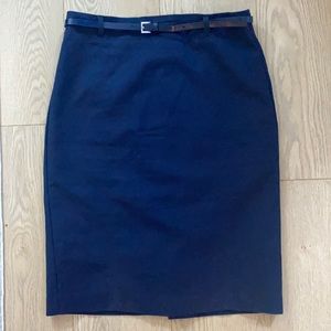 Van Heusen Navy blue skirt with belt. NWOT.